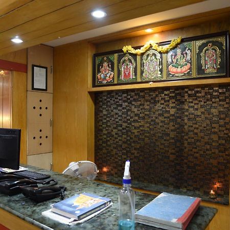 Sujan Residency'S Villa Тирупати Екстериор снимка