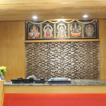 Sujan Residency'S Villa Тирупати Екстериор снимка